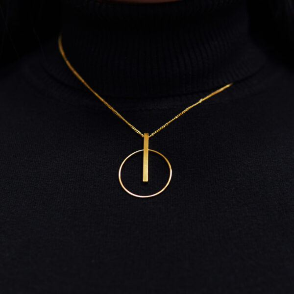 circle necklace