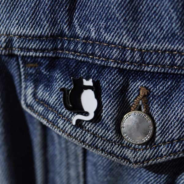 cats enamel pin