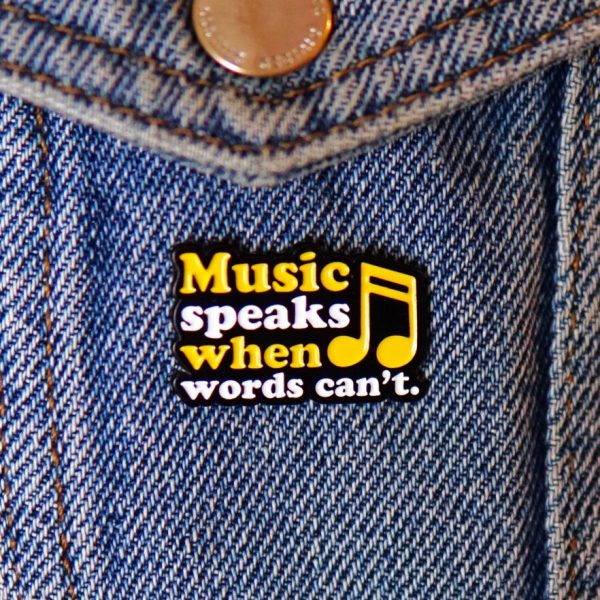 χιουμοριστικη καρφίτσα μουσικούλα